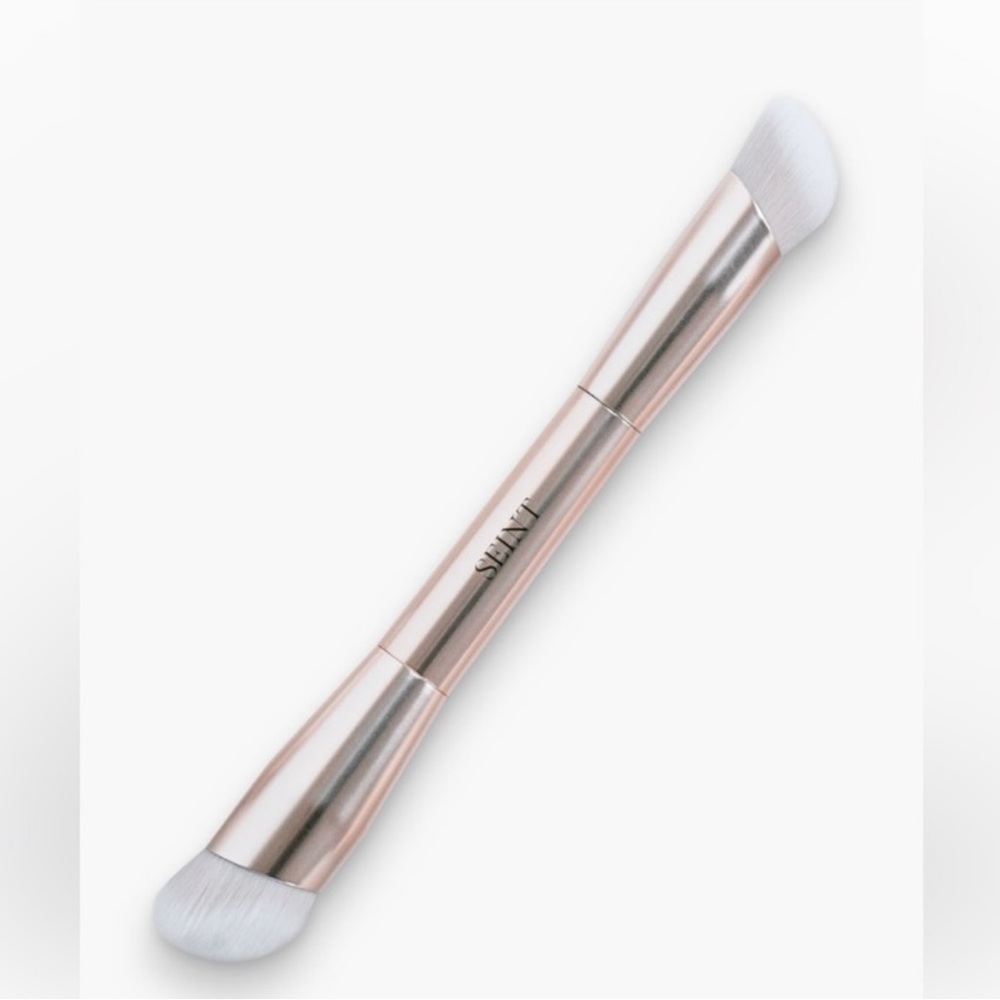 Seint buff brush, brand new condition. Never opened